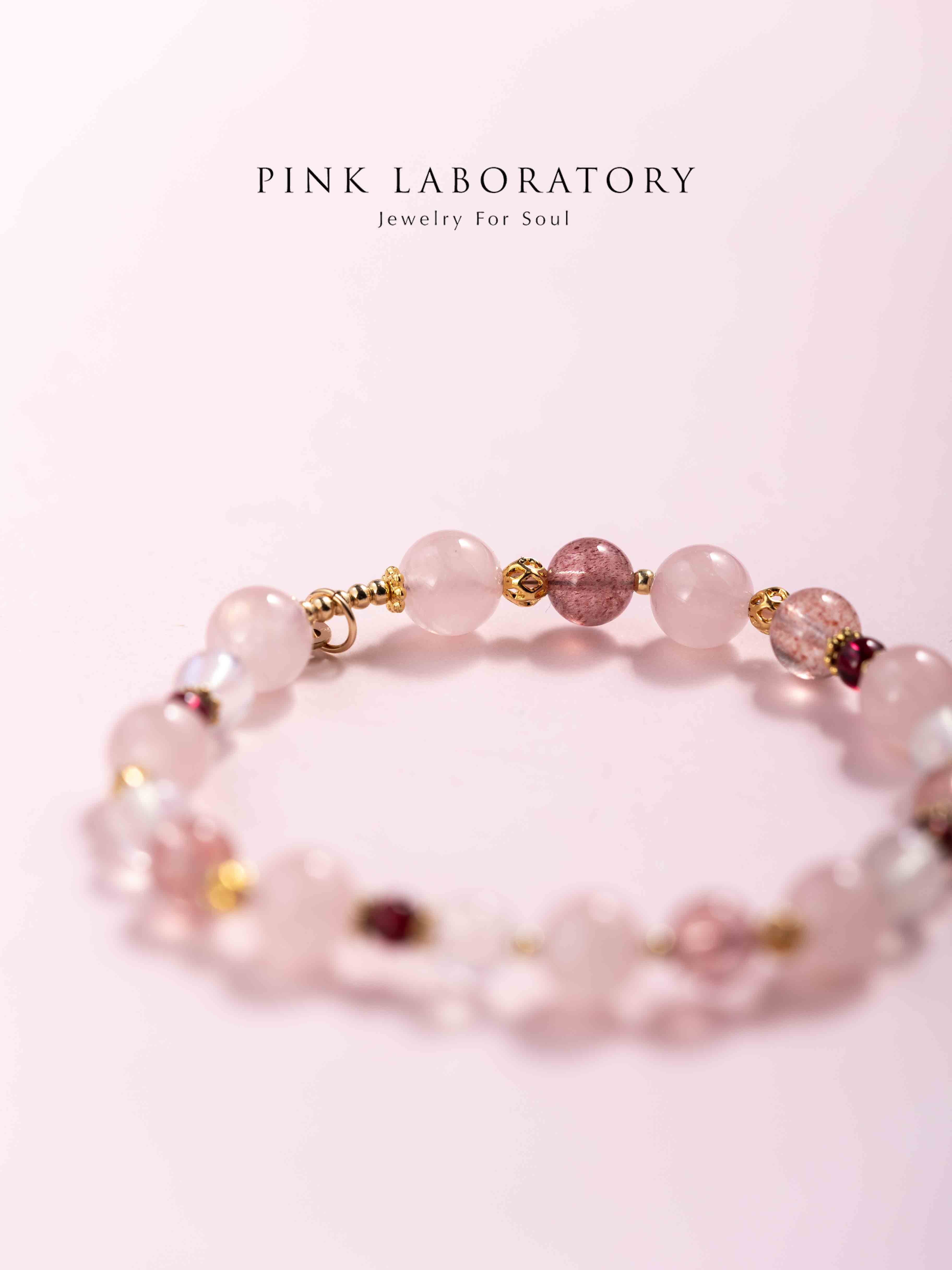 粉水晶草莓晶月光石手鍊