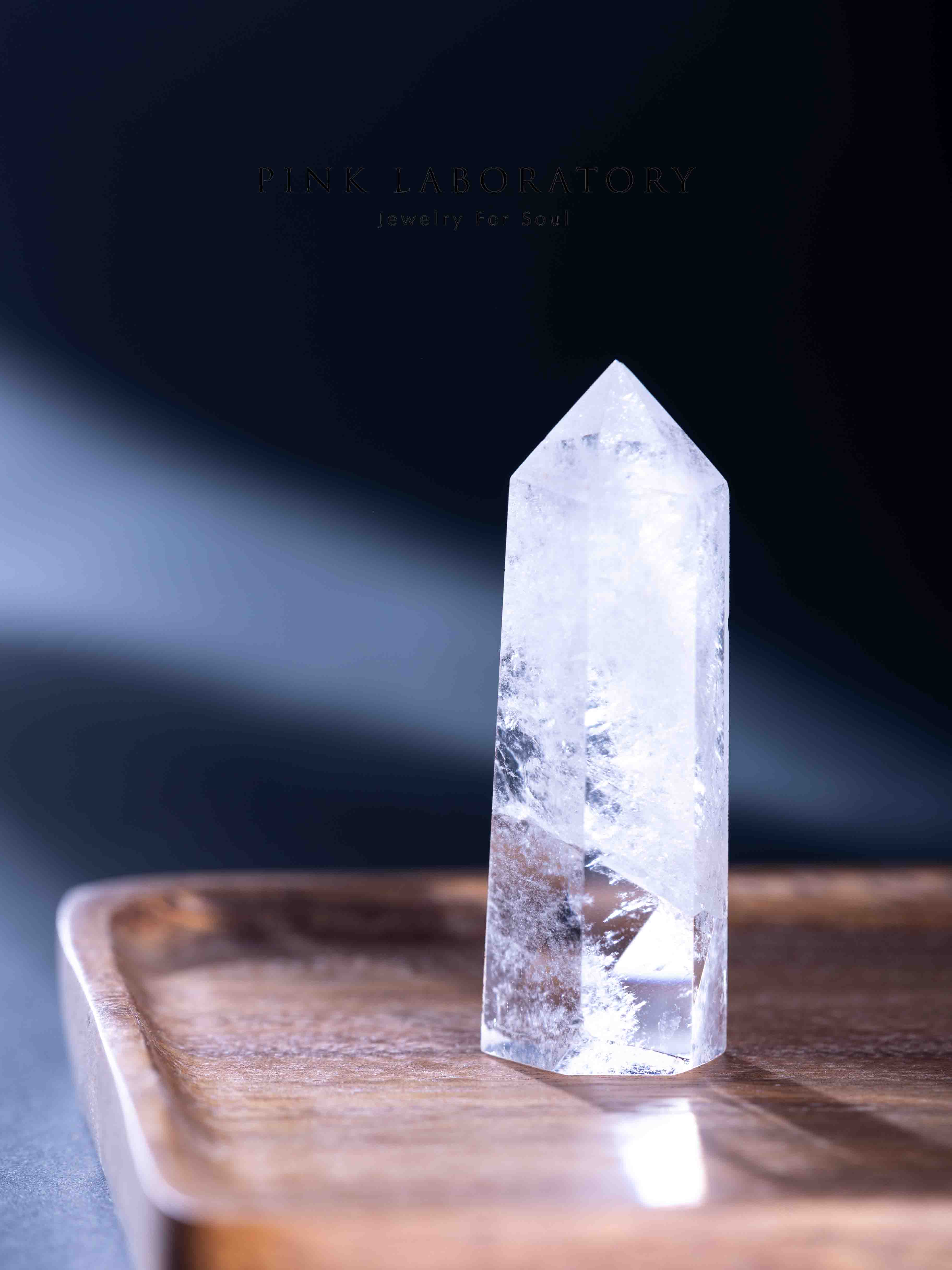 白水晶水晶柱