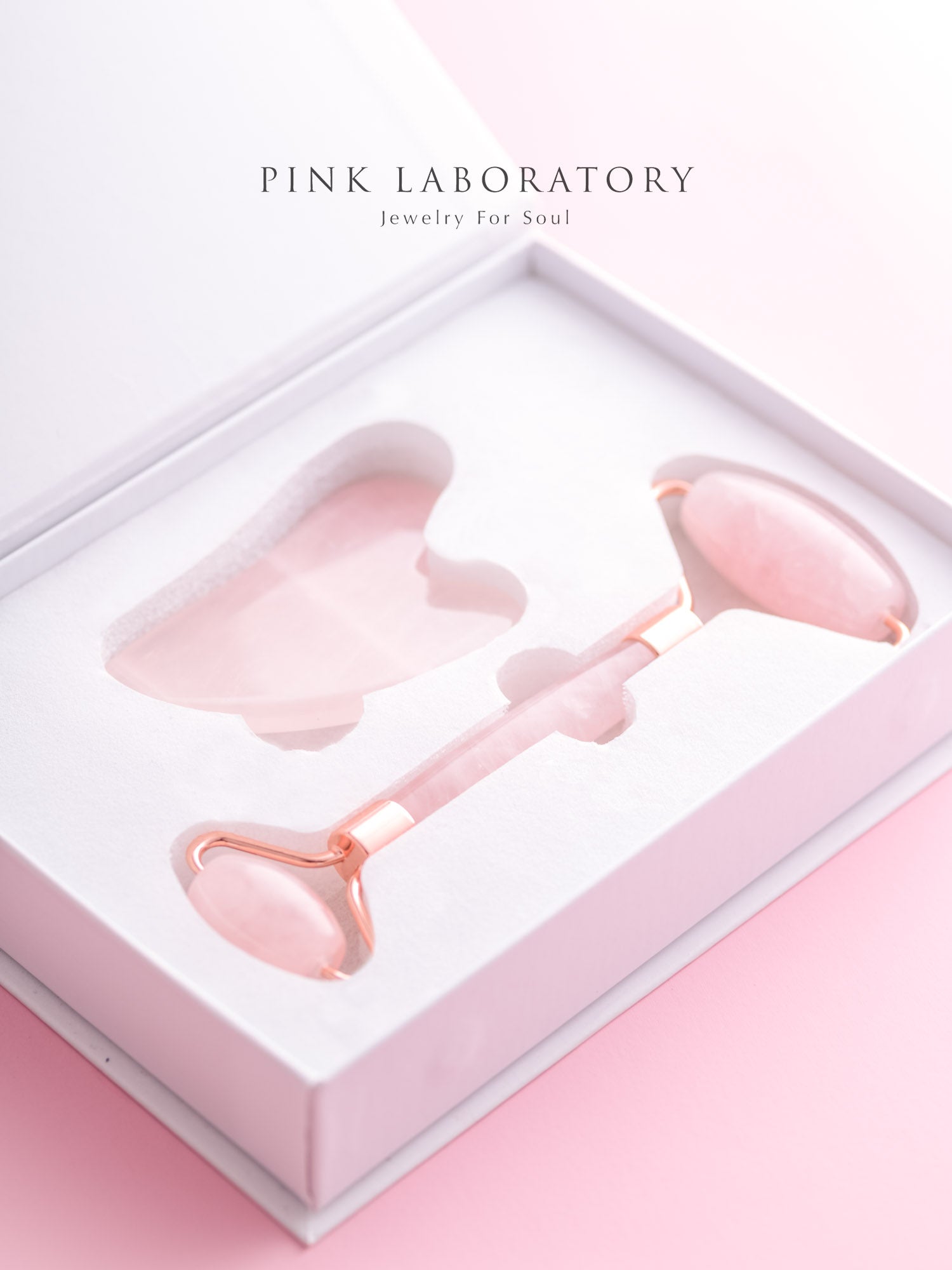 粉晶愛心刮痧板滾輪美容儀套組