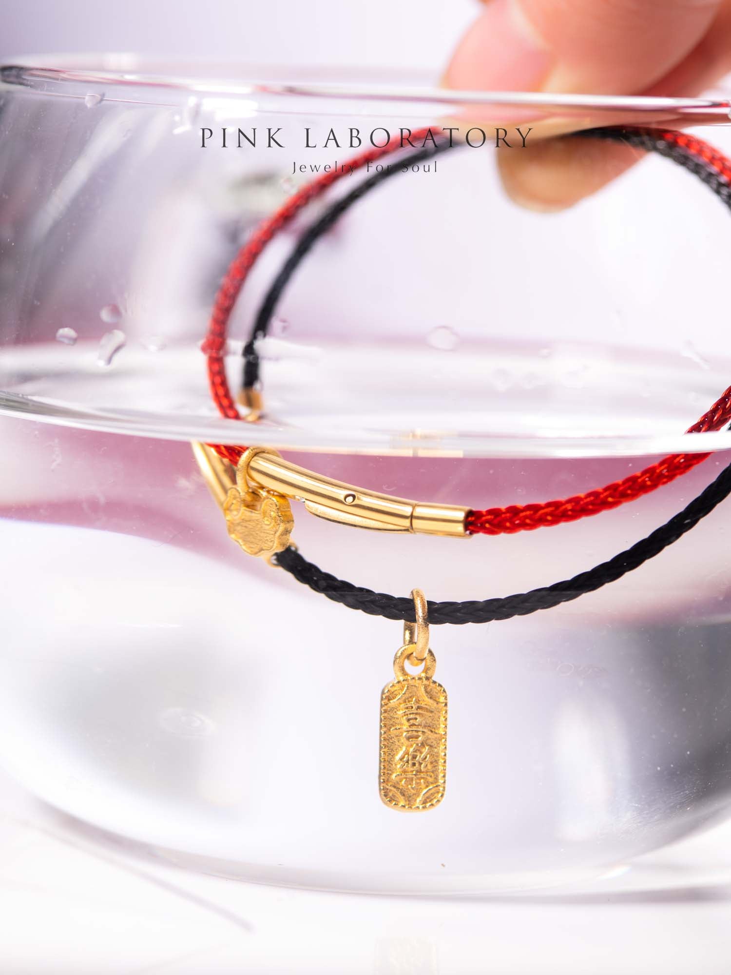 化太歲紅繩金飾極細手鍊 | 本命年吊飾