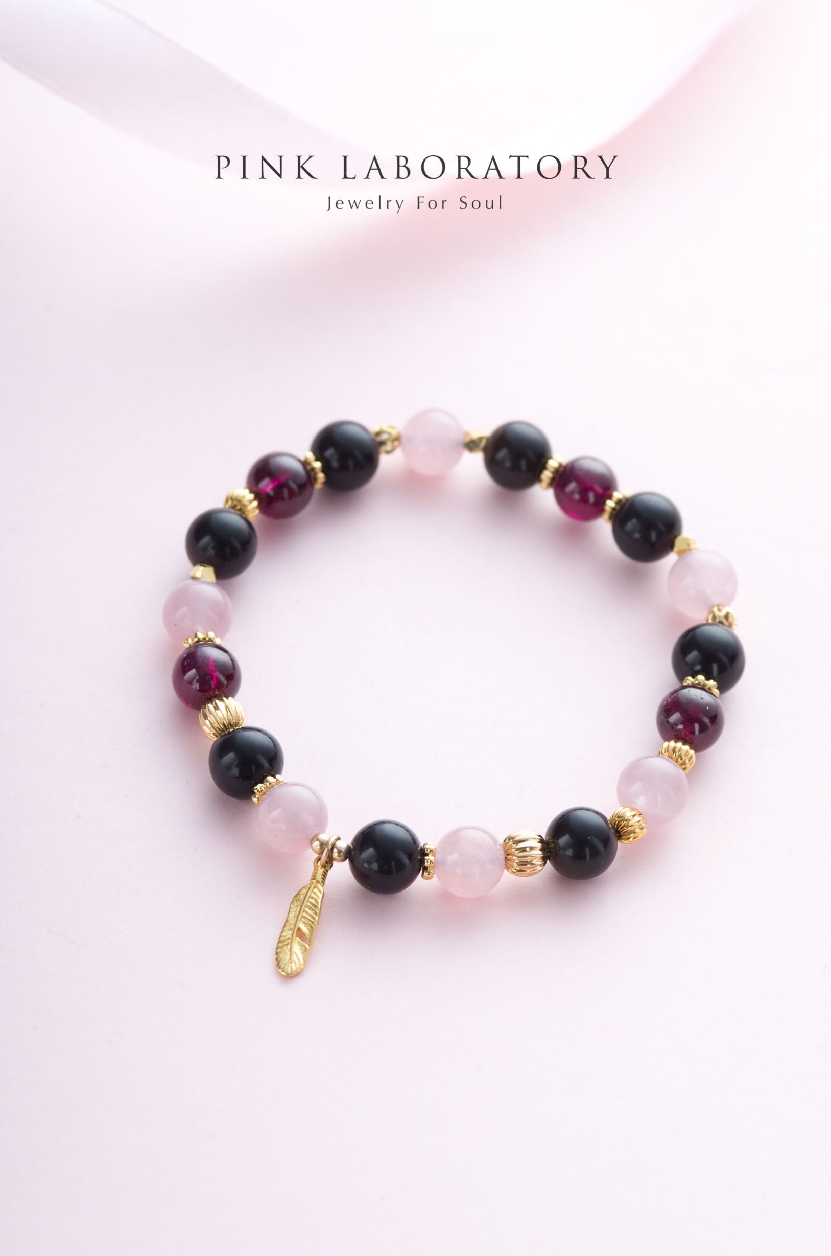 5A紫牙烏石榴石粉水晶手鍊 | 14K鍍金 |