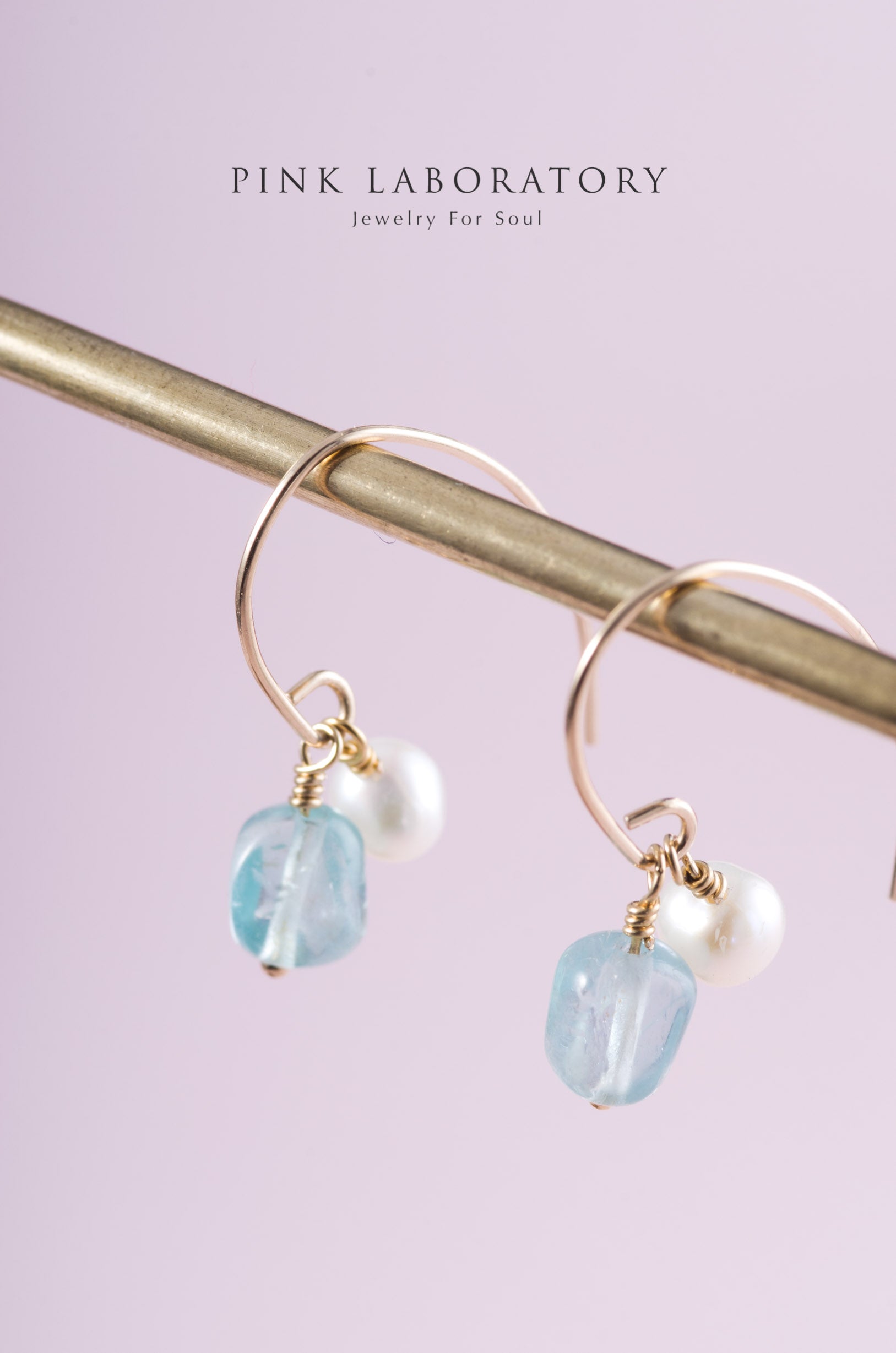 磷灰石淡水珍珠 | 14K包金耳環