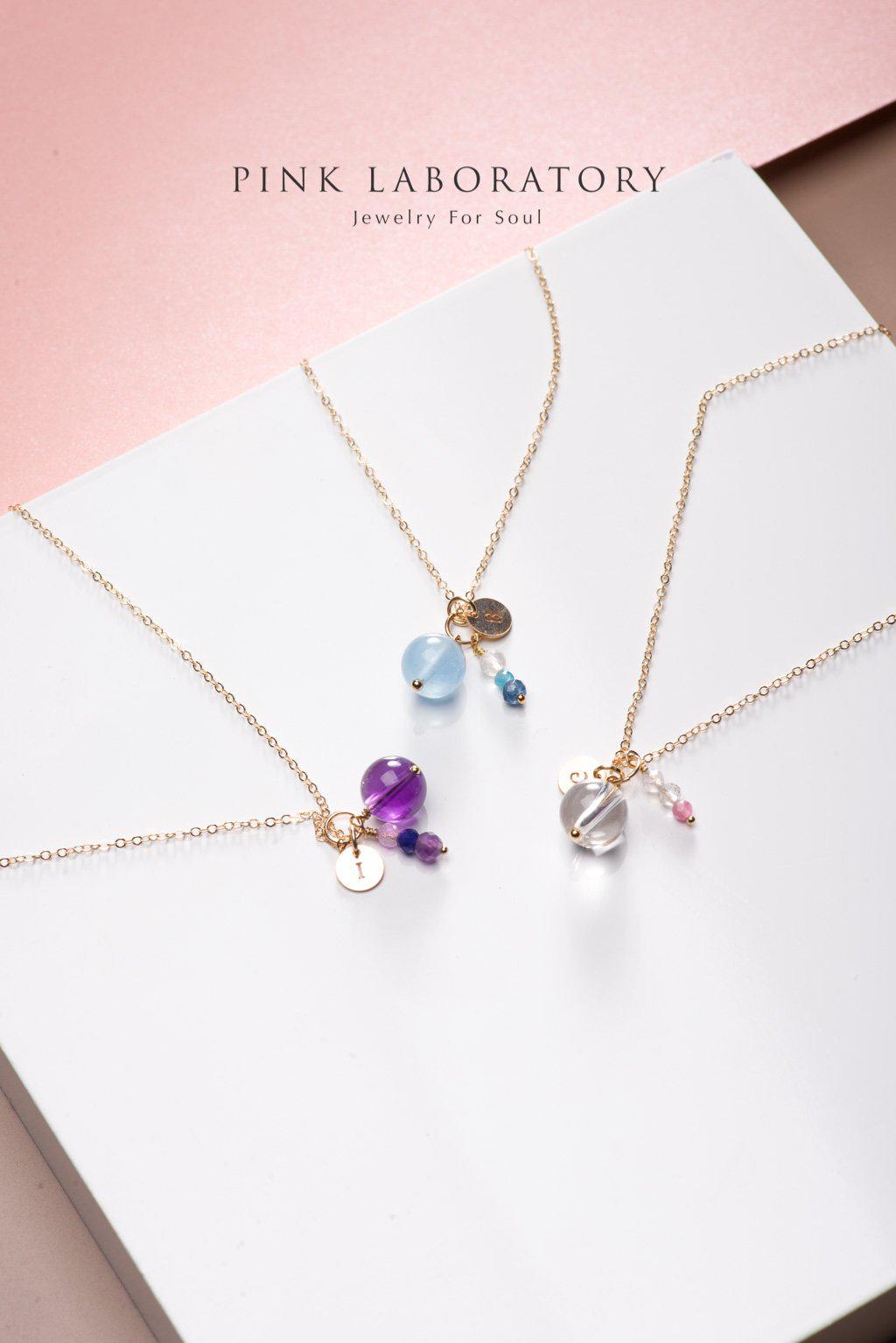 白水晶字母項鍊吊墜 | 14K包金頸鍊 - Pink Laboratory