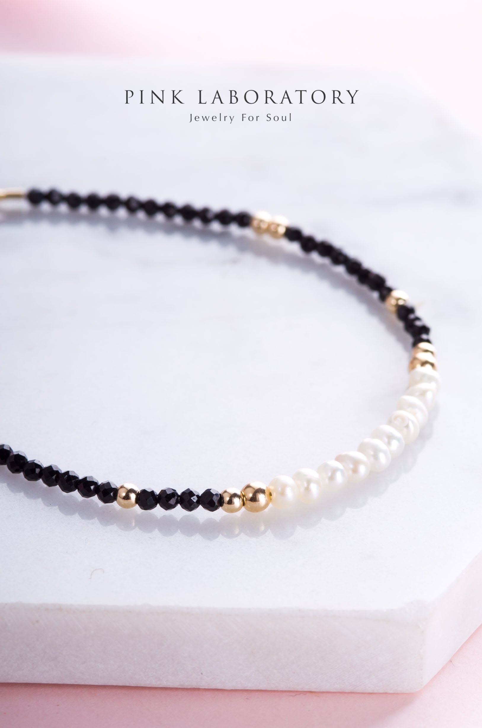 天然淡水珍珠手鍊 | 黑尖晶石 | 14K包金