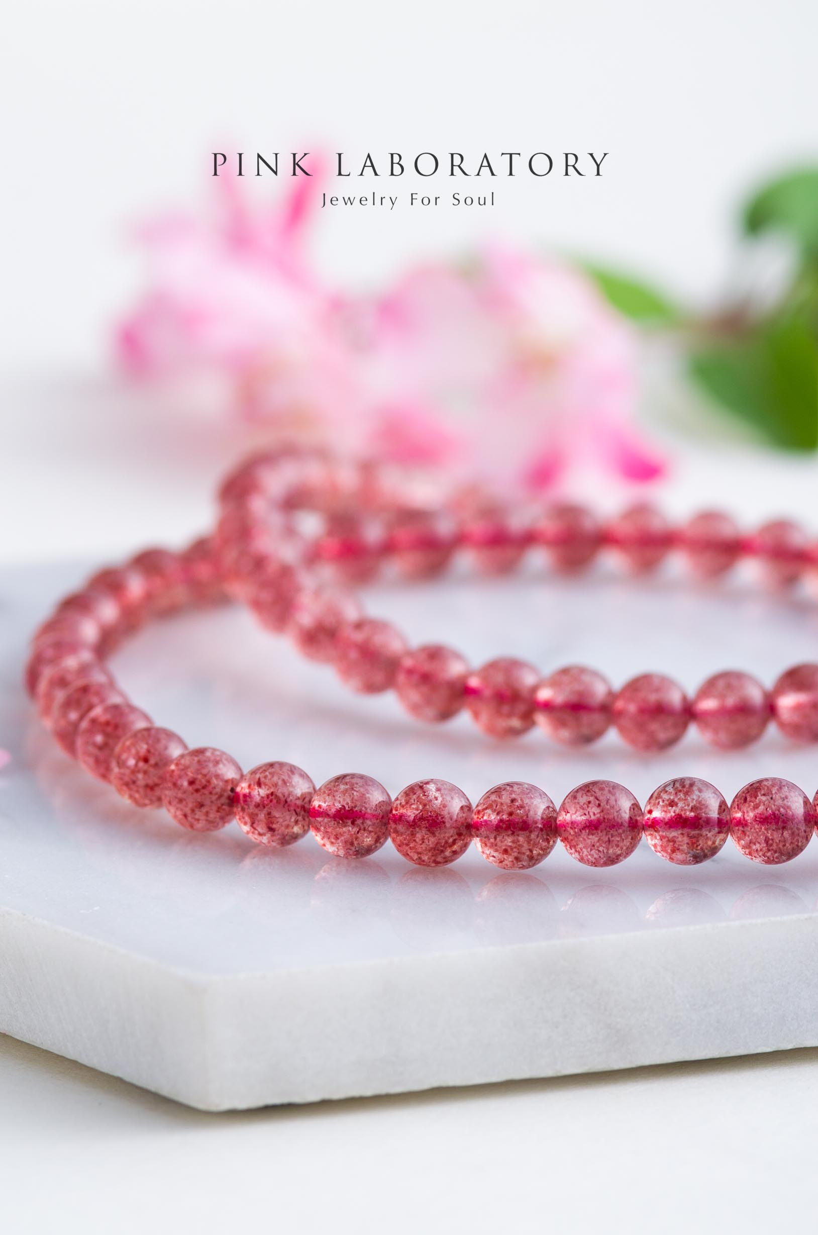 鴿血紅草莓晶6mm三圈手鍊 | 無配件